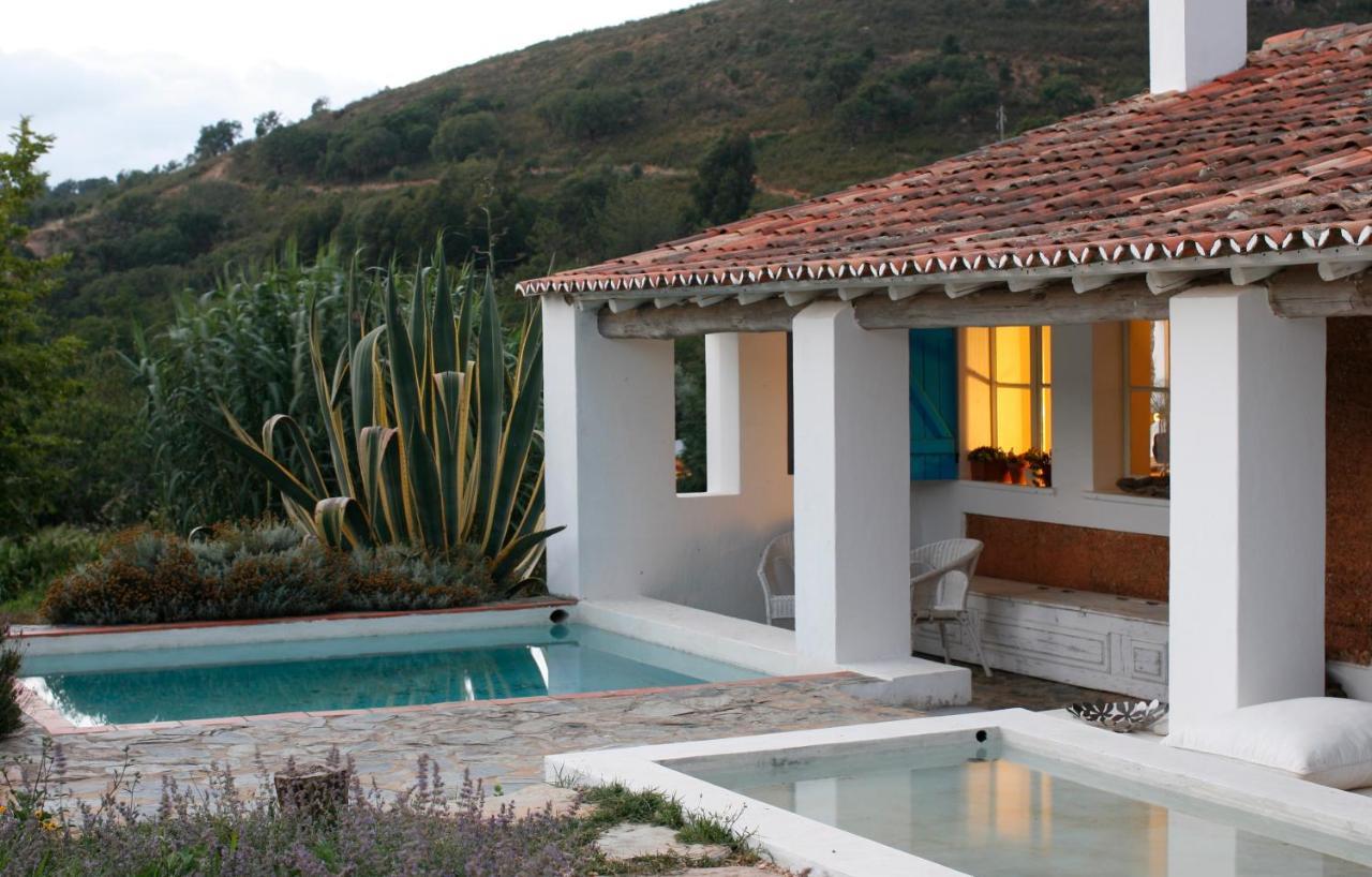เฮอร์ดาช ดา มาติงยา โฮเทล Guest House Cercal do Alentejo ภายนอก รูปภาพ